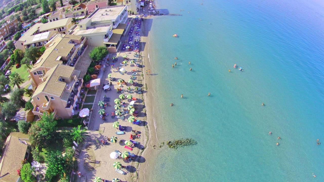 Christina Hotel Mesongi Bagian luar foto