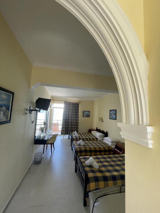 Christina Hotel Mesongi Bagian luar foto