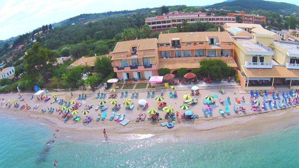 Christina Hotel Mesongi Bagian luar foto